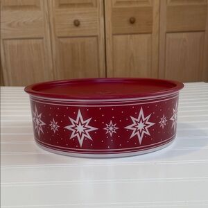 Tupperware Red Star Design Container Christmas Airtight Bakery Storage